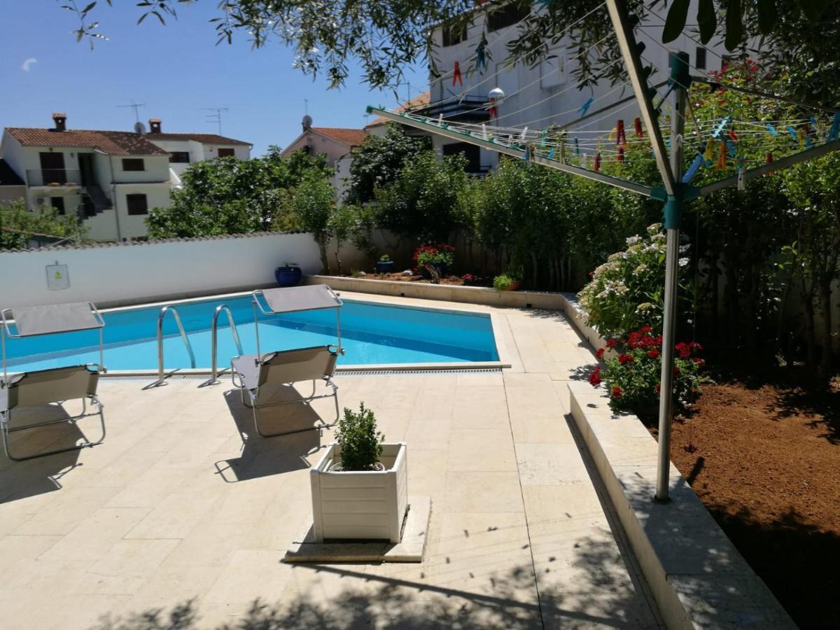Ferienhaus Bozena Appartment 1 Vrsar Exteriör bild